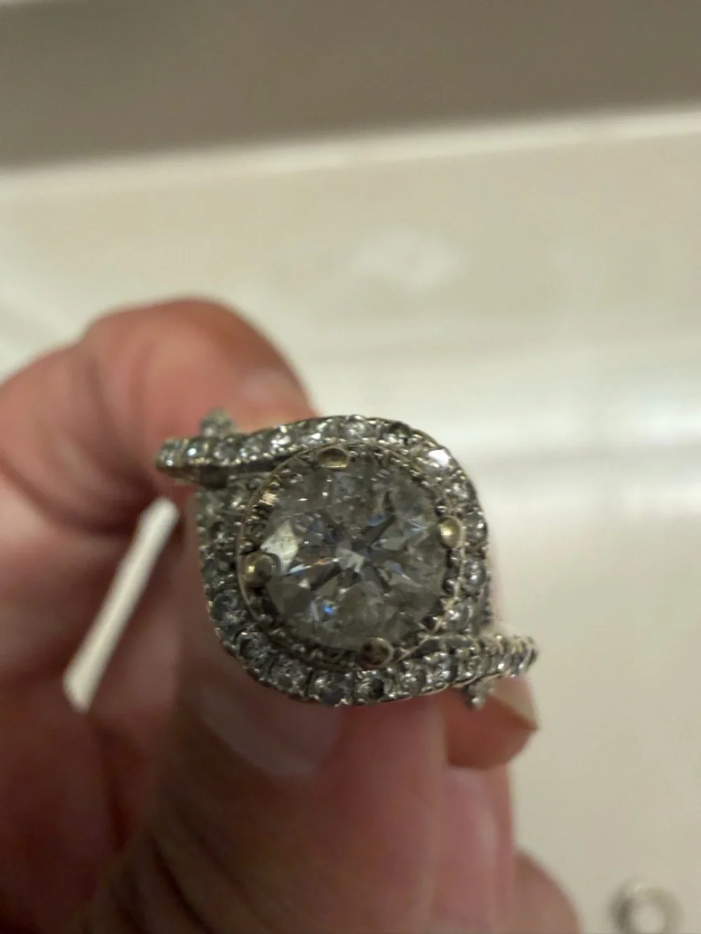 Kay Jewelers Diamond Engagement ring - Picture 10 of 12